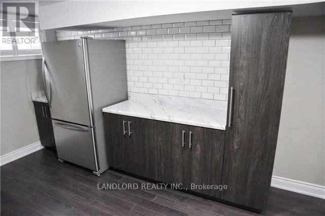 Lower - 1130 Melton Drive, Mississauga, Ontario  L4Y 3W2 - Photo 3 - W13237400