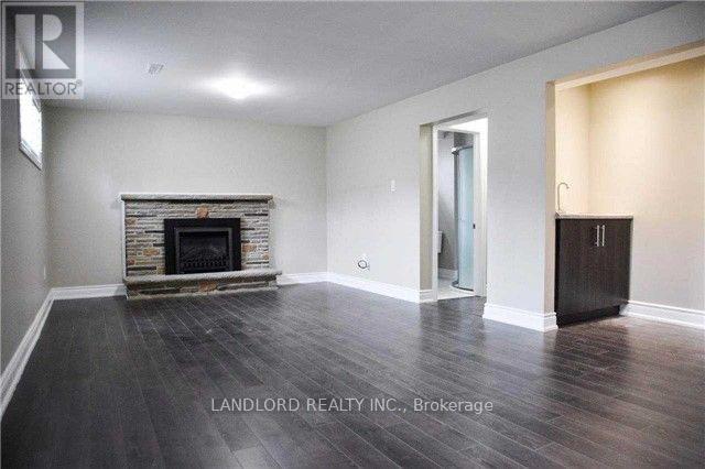Lower - 1130 Melton Drive, Mississauga, Ontario  L4Y 3W2 - Photo 5 - W13237400