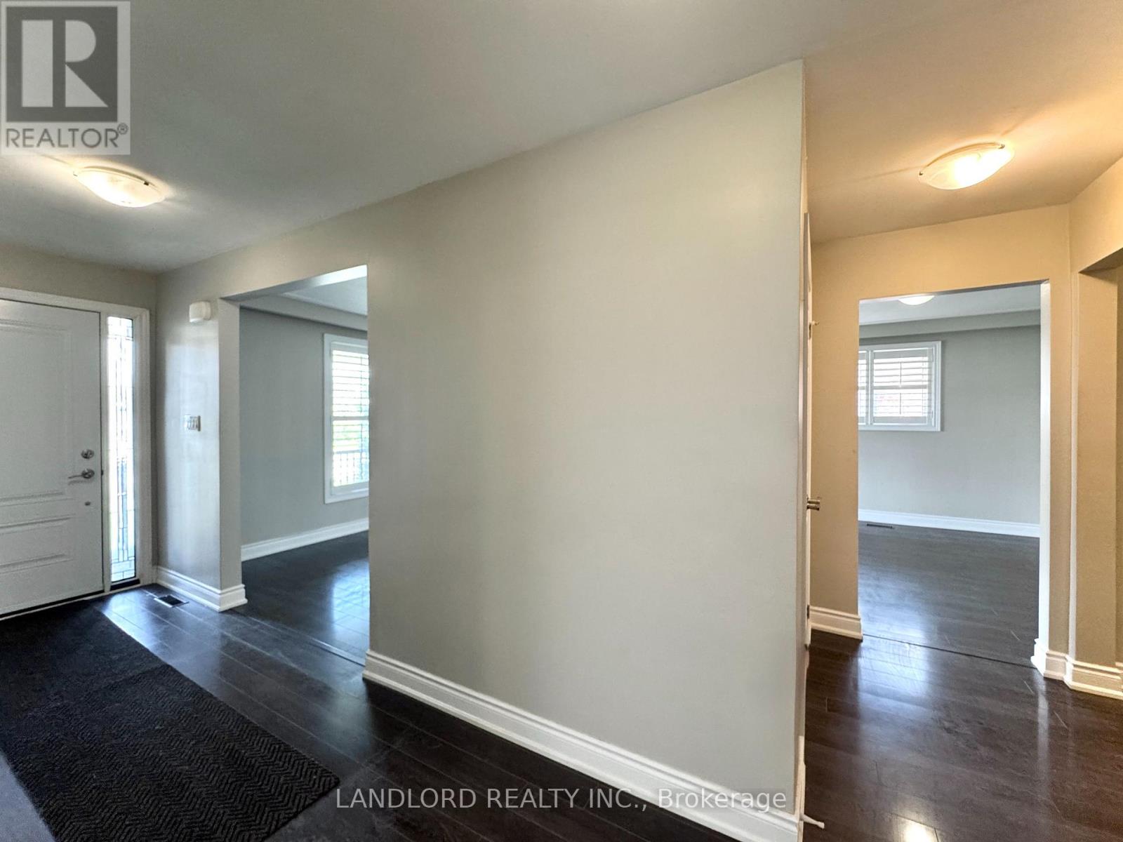 Main - 1130 Melton Drive, Mississauga, Ontario  L4Y 3W2 - Photo 13 - W13237402