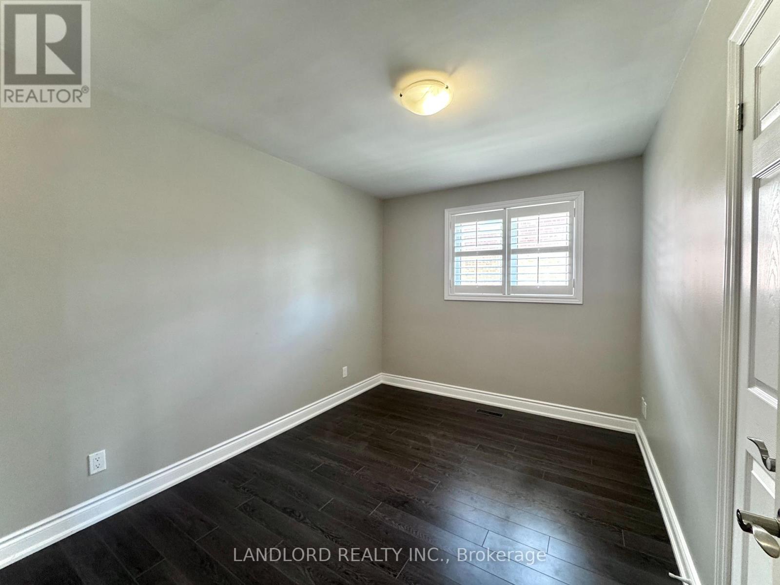 Main - 1130 Melton Drive, Mississauga, Ontario  L4Y 3W2 - Photo 16 - W13237402