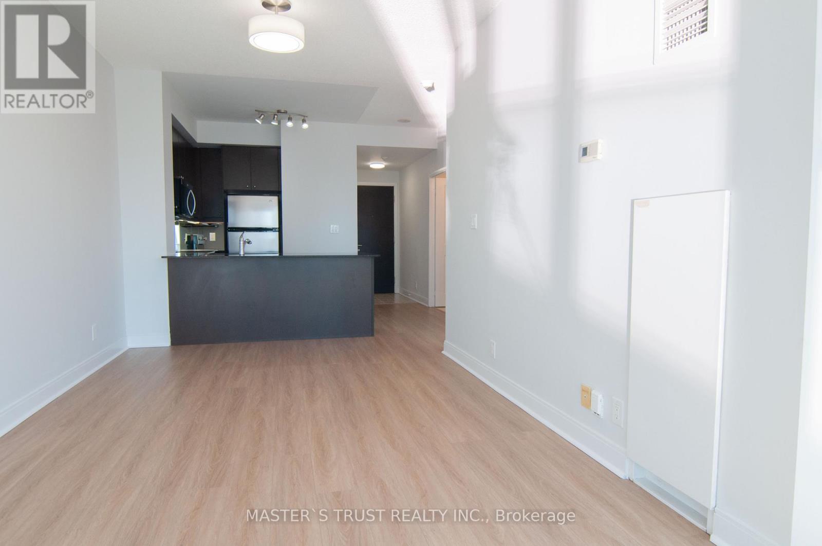 1802 - 60 Absolute Avenue, Mississauga, Ontario  L4Z 0A9 - Photo 7 - W13237426