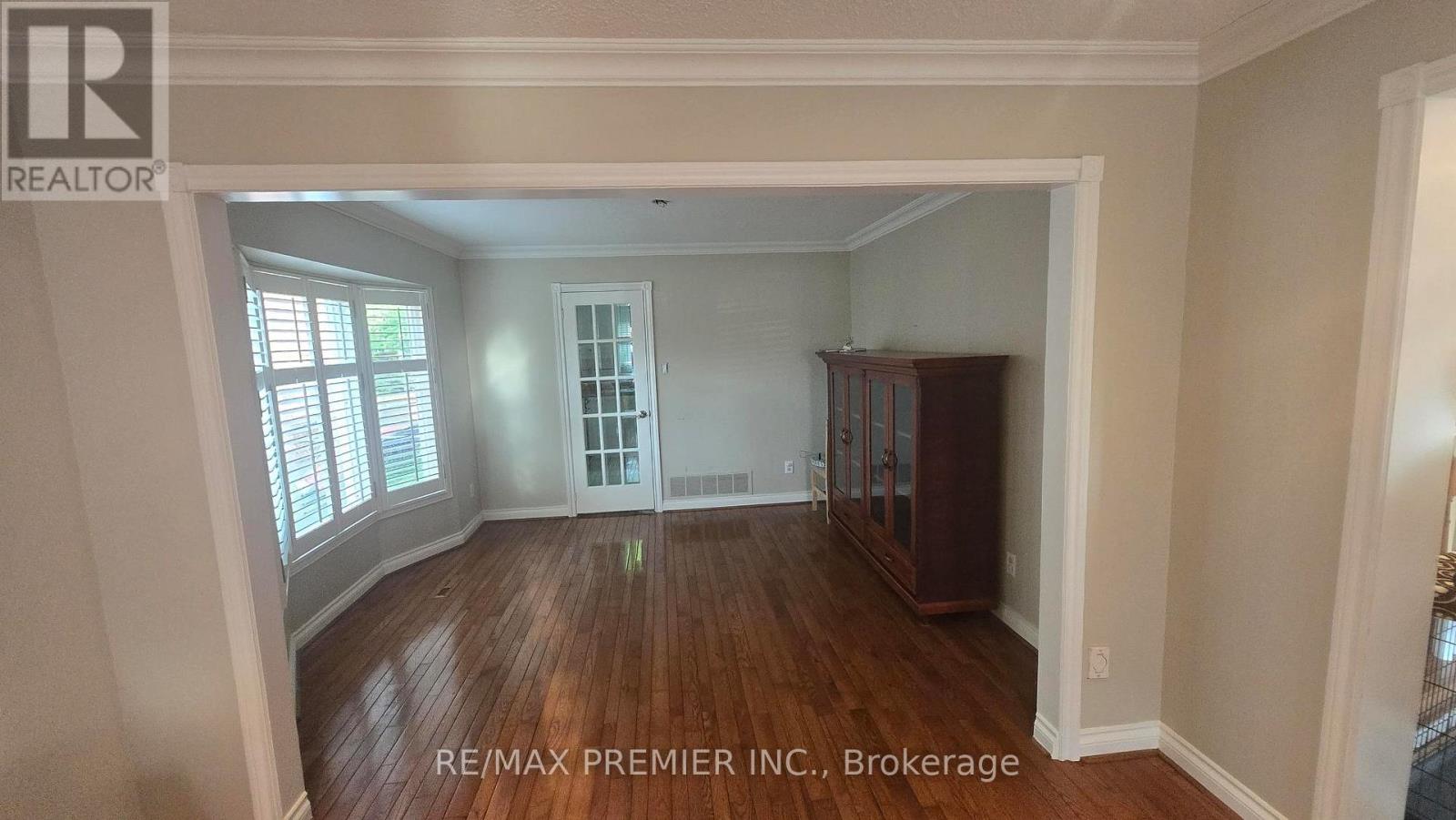 4399 Beacon Lane, Mississauga, Ontario  L5C 4J8 - Photo 14 - W13237458