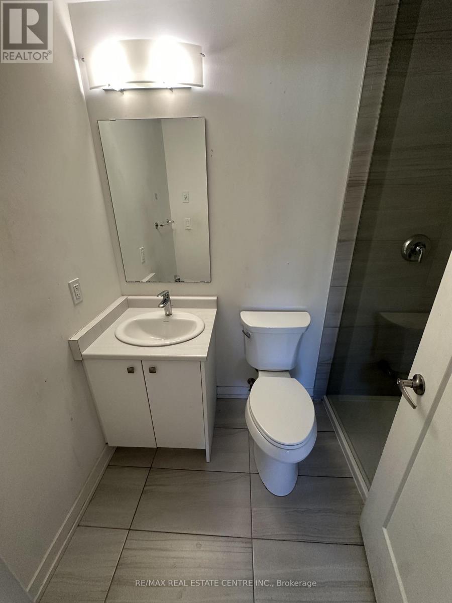 E9-20 - 20 Palace Street, Kitchener, Ontario  N2E 0J3 - Photo 8 - X12973542