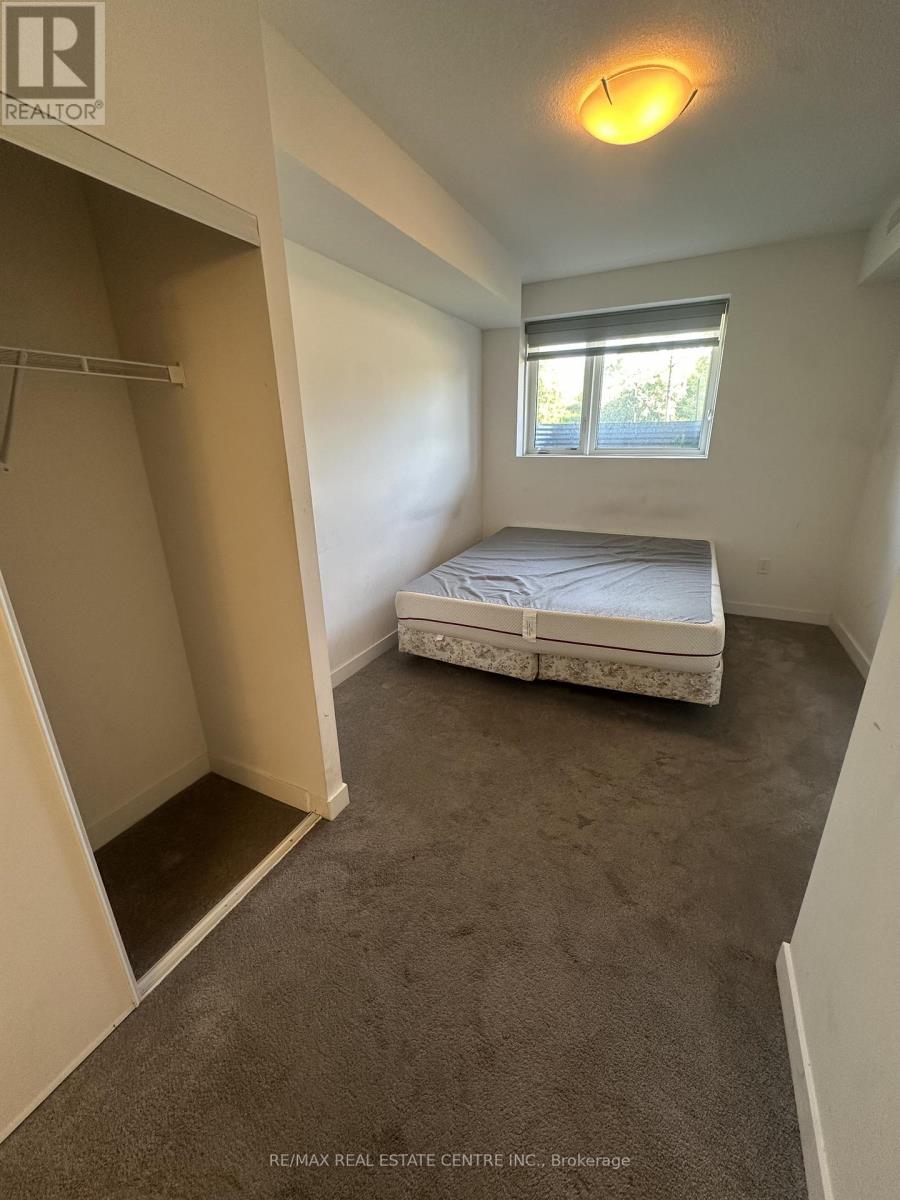 E9-20 - 20 Palace Street, Kitchener, Ontario  N2E 0J3 - Photo 7 - X12973542