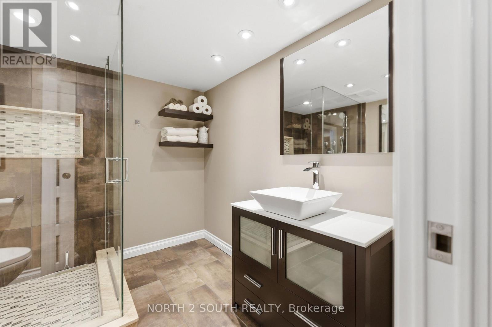 212 Wexford Avenue S, Hamilton, Ontario  L8K 2P2 - Photo 24 - X13237392