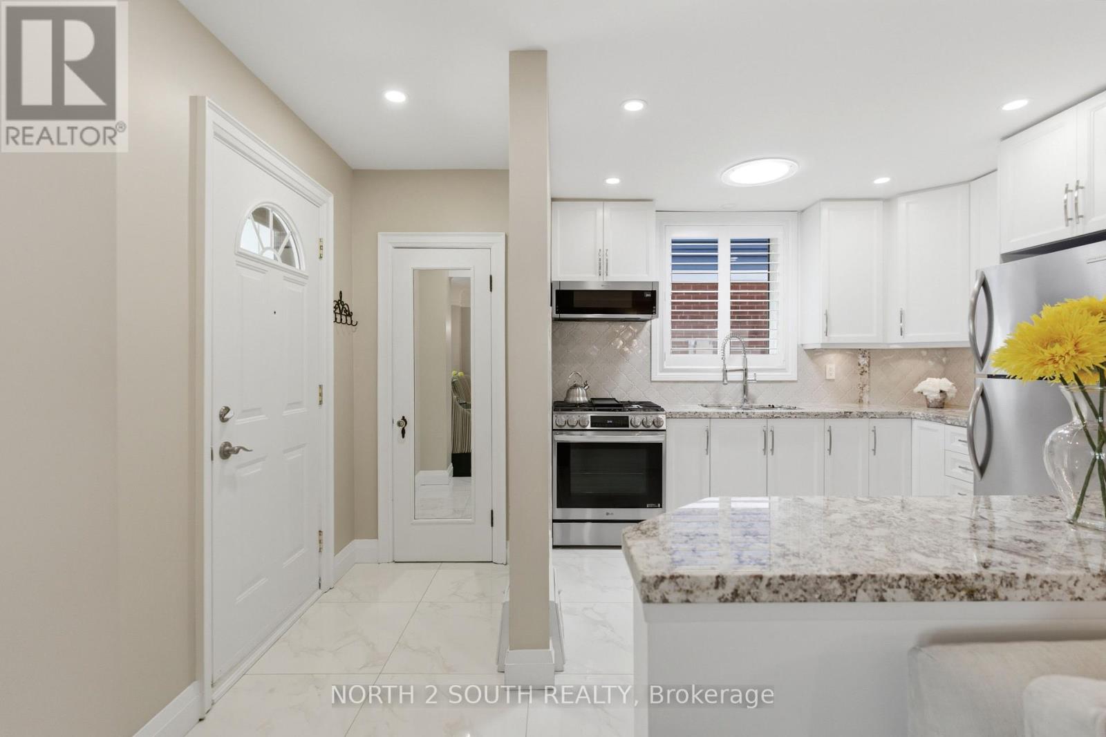 212 Wexford Avenue S, Hamilton, Ontario  L8K 2P2 - Photo 7 - X13237392