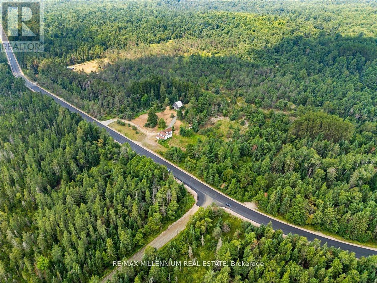 3529 Highway 118 E, Bracebridge, Ontario  P1L 1X1 - Photo 14 - X13237428