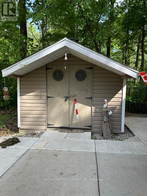 37 - 22790 Amiens Road, Middlesex Centre, Ontario  N0L 1R0 - Photo 2 - X13237470