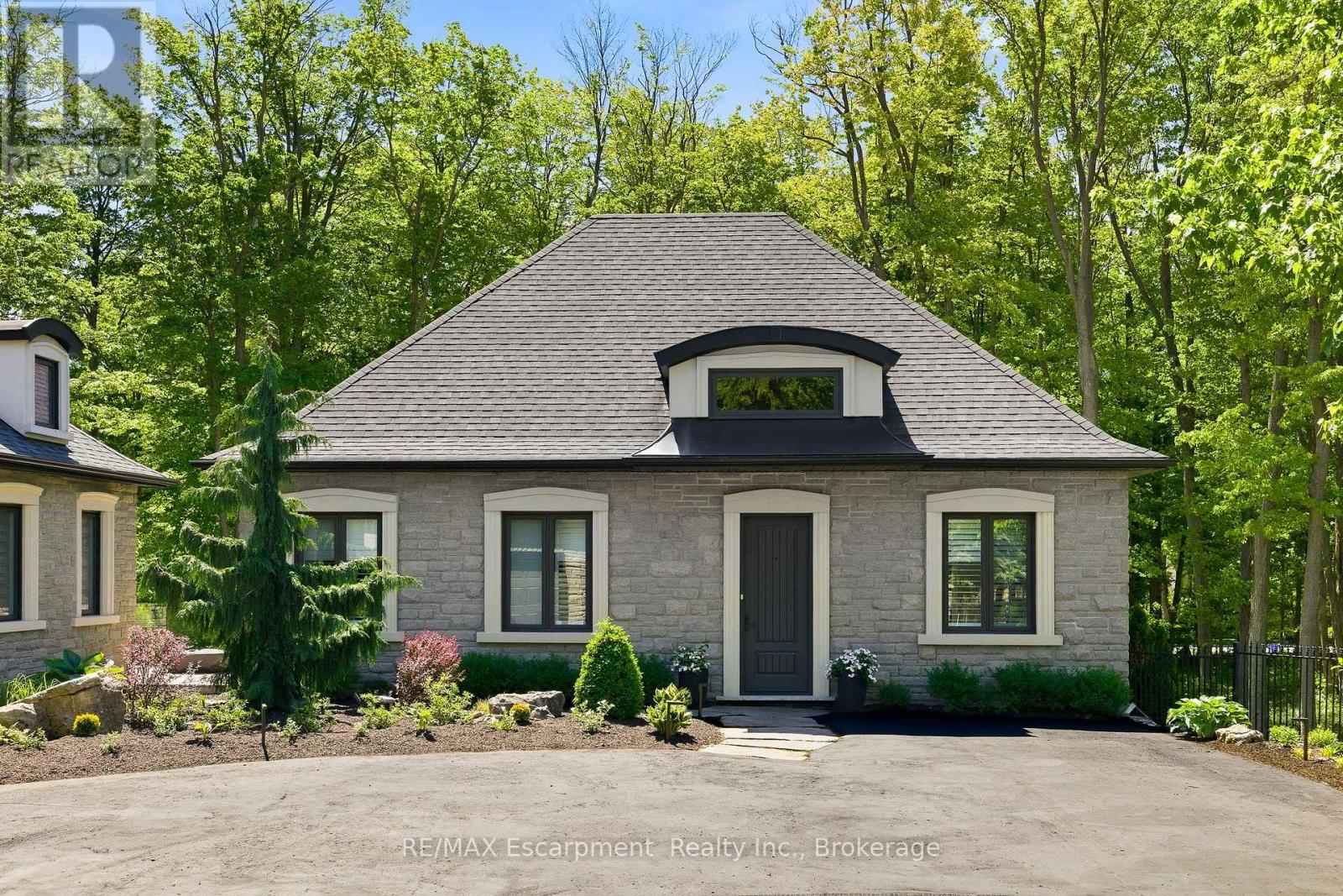 3205 Highpoint Court, Burlington, Ontario  L7P 0P9 - Photo 29 - W13237516