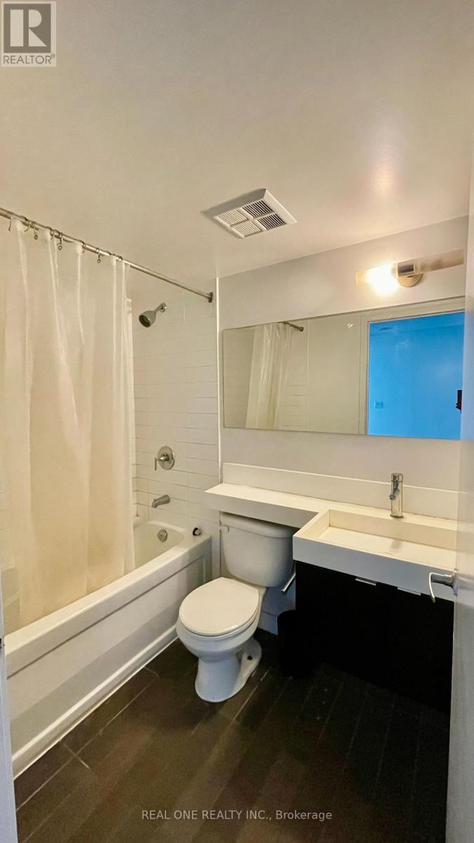 2816 - 25 Telegram Mews, Toronto, Ontario  M5V 3Z9 - Photo 10 - C13237498