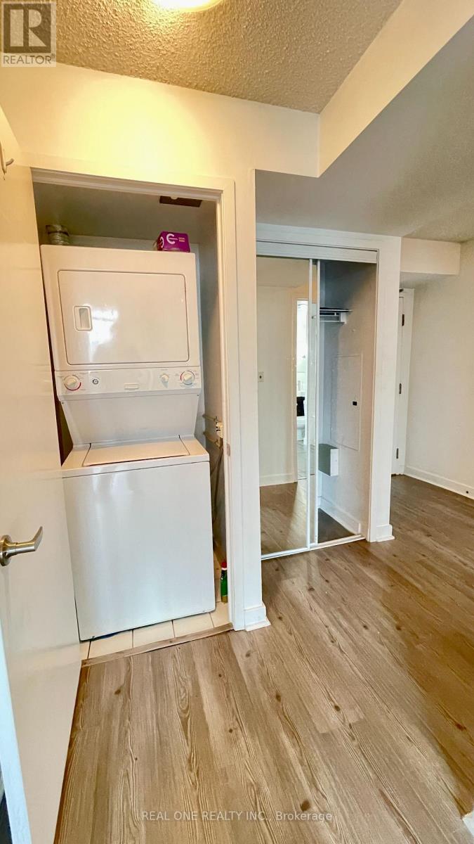 2816 - 25 Telegram Mews, Toronto, Ontario  M5V 3Z9 - Photo 13 - C13237498