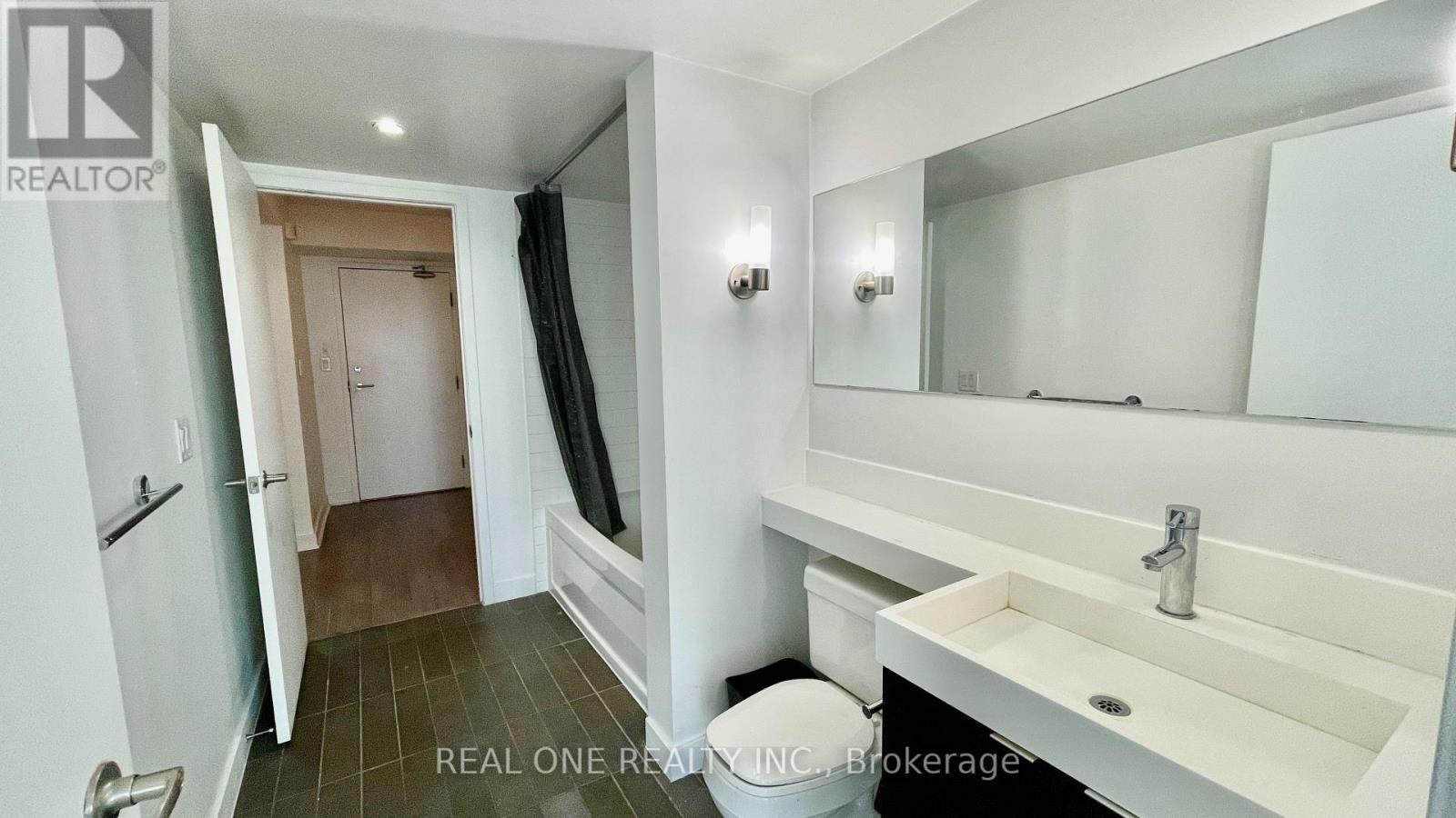 2816 - 25 Telegram Mews, Toronto, Ontario  M5V 3Z9 - Photo 15 - C13237498