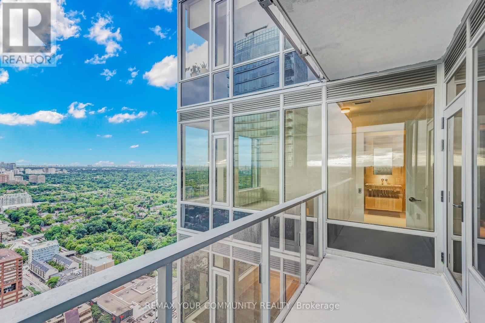 4402 - 11 Yorkville Avenue N, Toronto, Ontario  M4W 0B7 - Photo 17 - C13237524