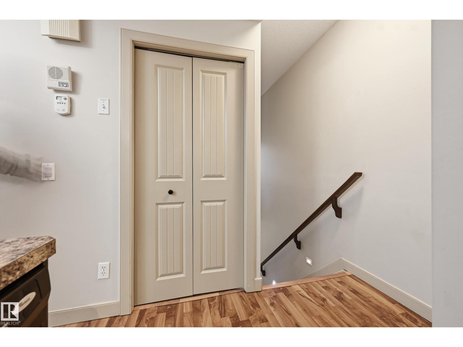 #50 2565 Hanna Cr Nw, Edmonton, Alberta  T6R 3P7 - Photo 3 - E4491576