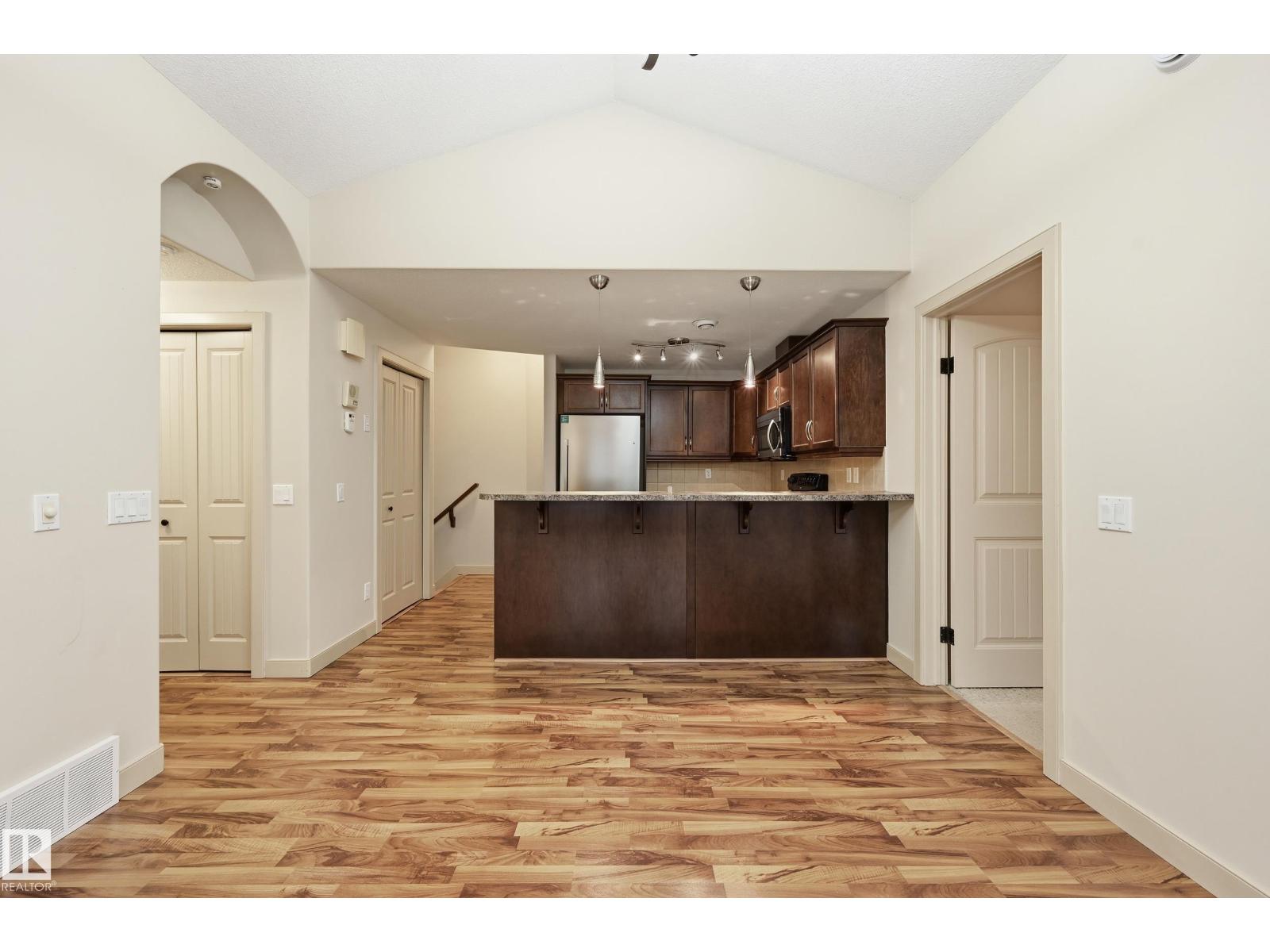#50 2565 Hanna Cr Nw, Edmonton, Alberta  T6R 3P7 - Photo 5 - E4491576