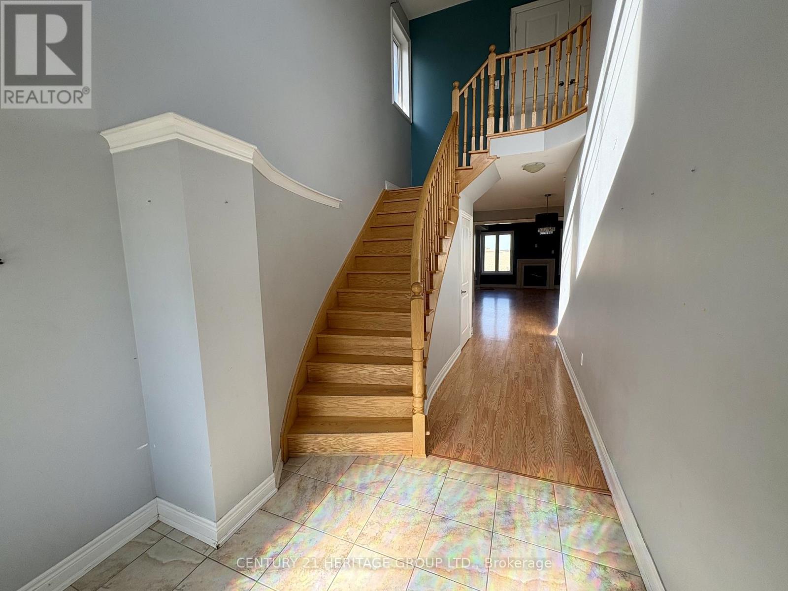 129 ROBERT WILSON CRESCENT, Georgina, Ontario