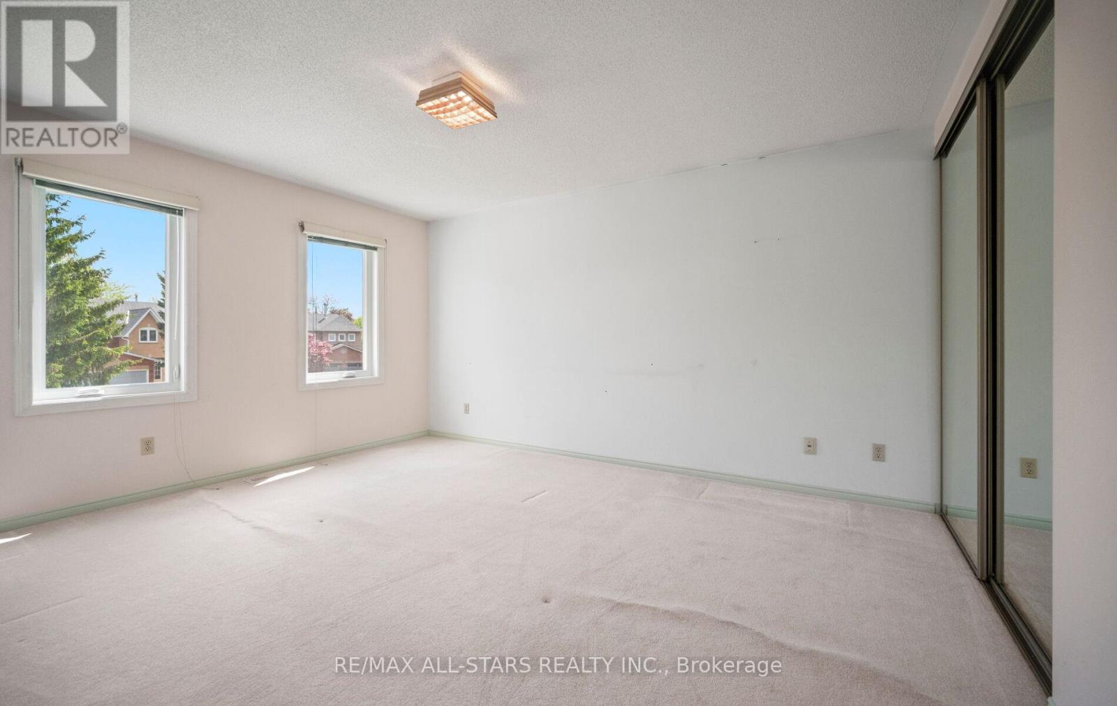 18 Lismer Court, Markham, Ontario  L3R 0G2 - Photo 33 - N13237550