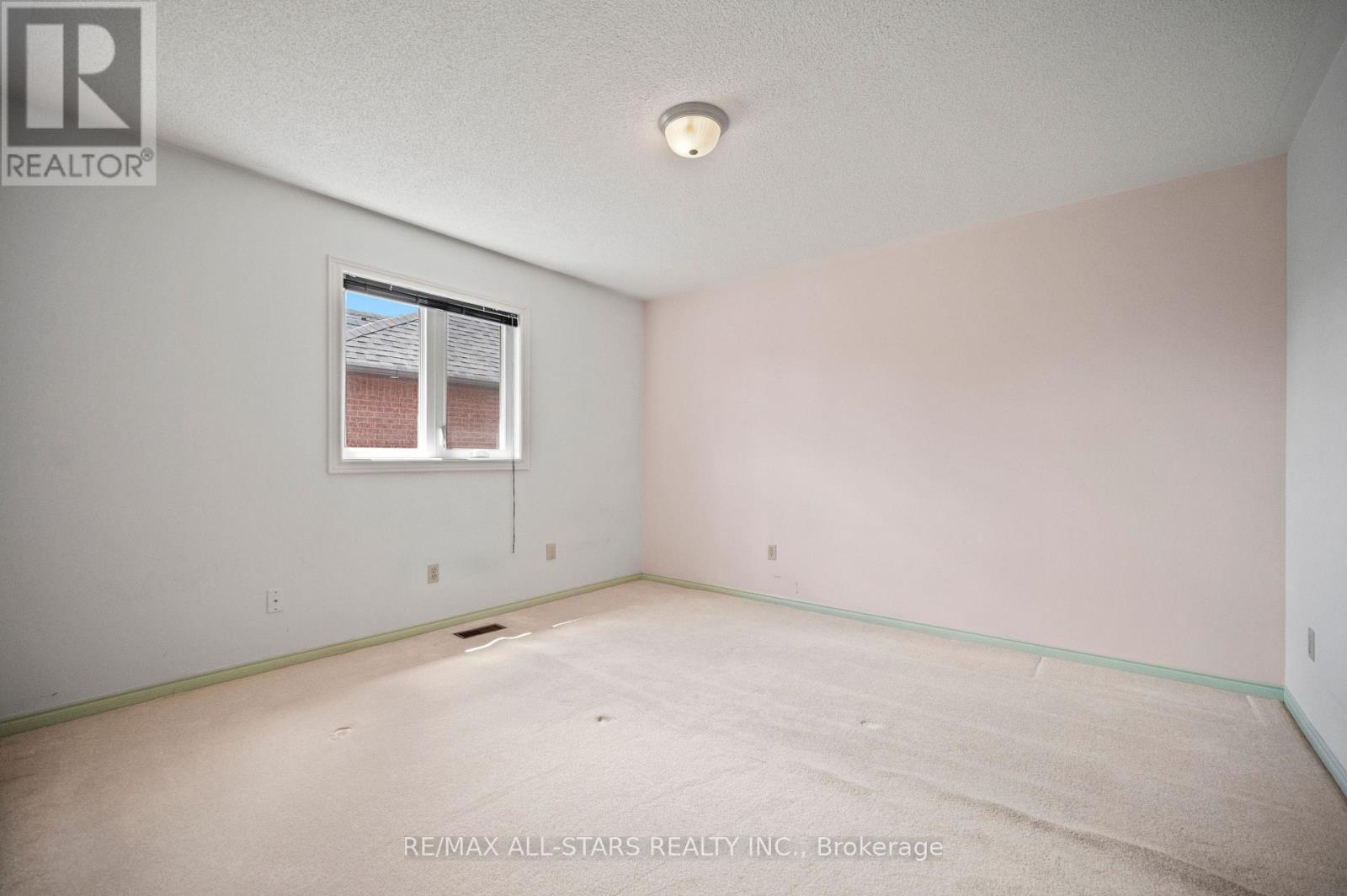 18 Lismer Court, Markham, Ontario  L3R 0G2 - Photo 35 - N13237550