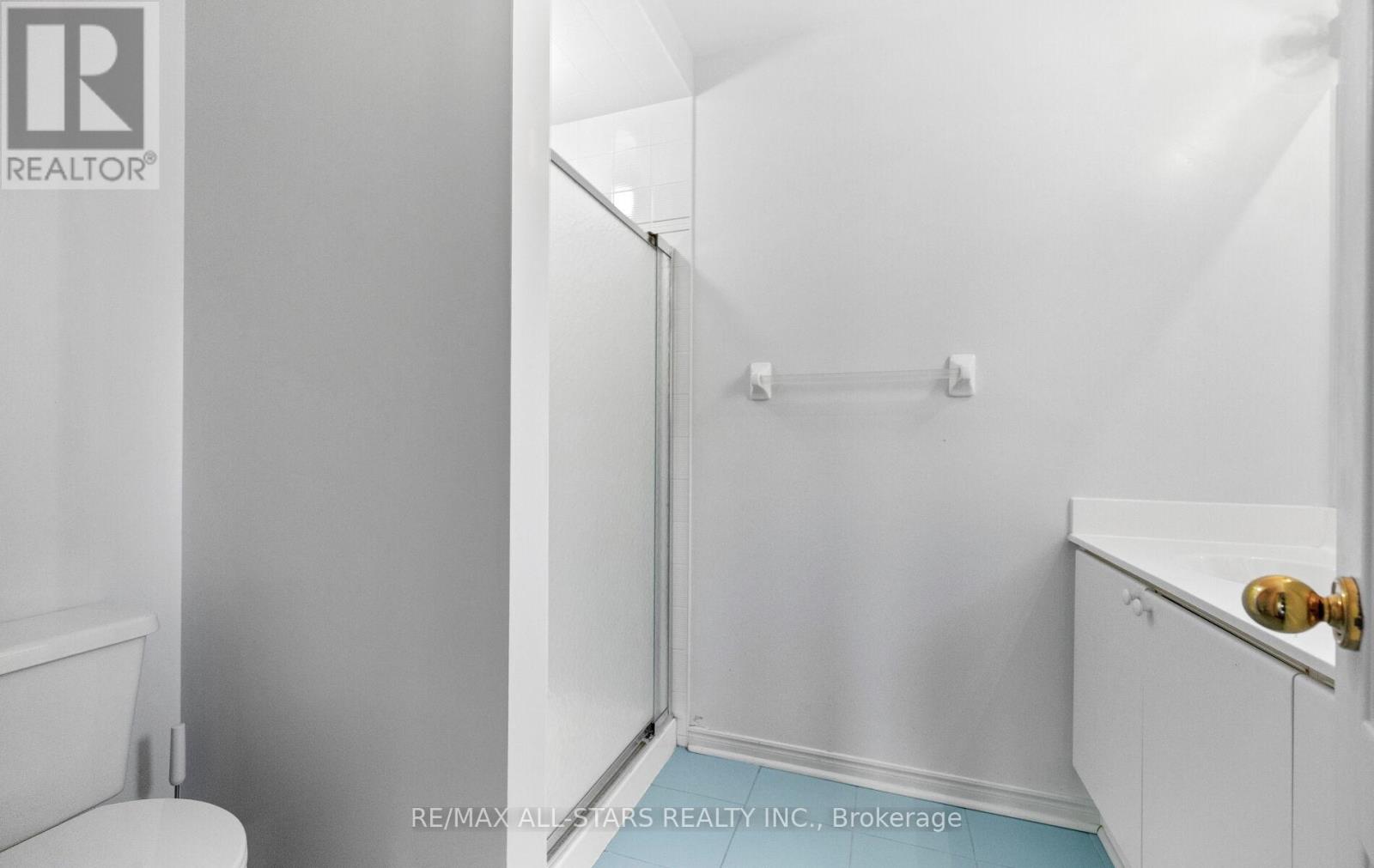 18 Lismer Court, Markham, Ontario  L3R 0G2 - Photo 44 - N13237550