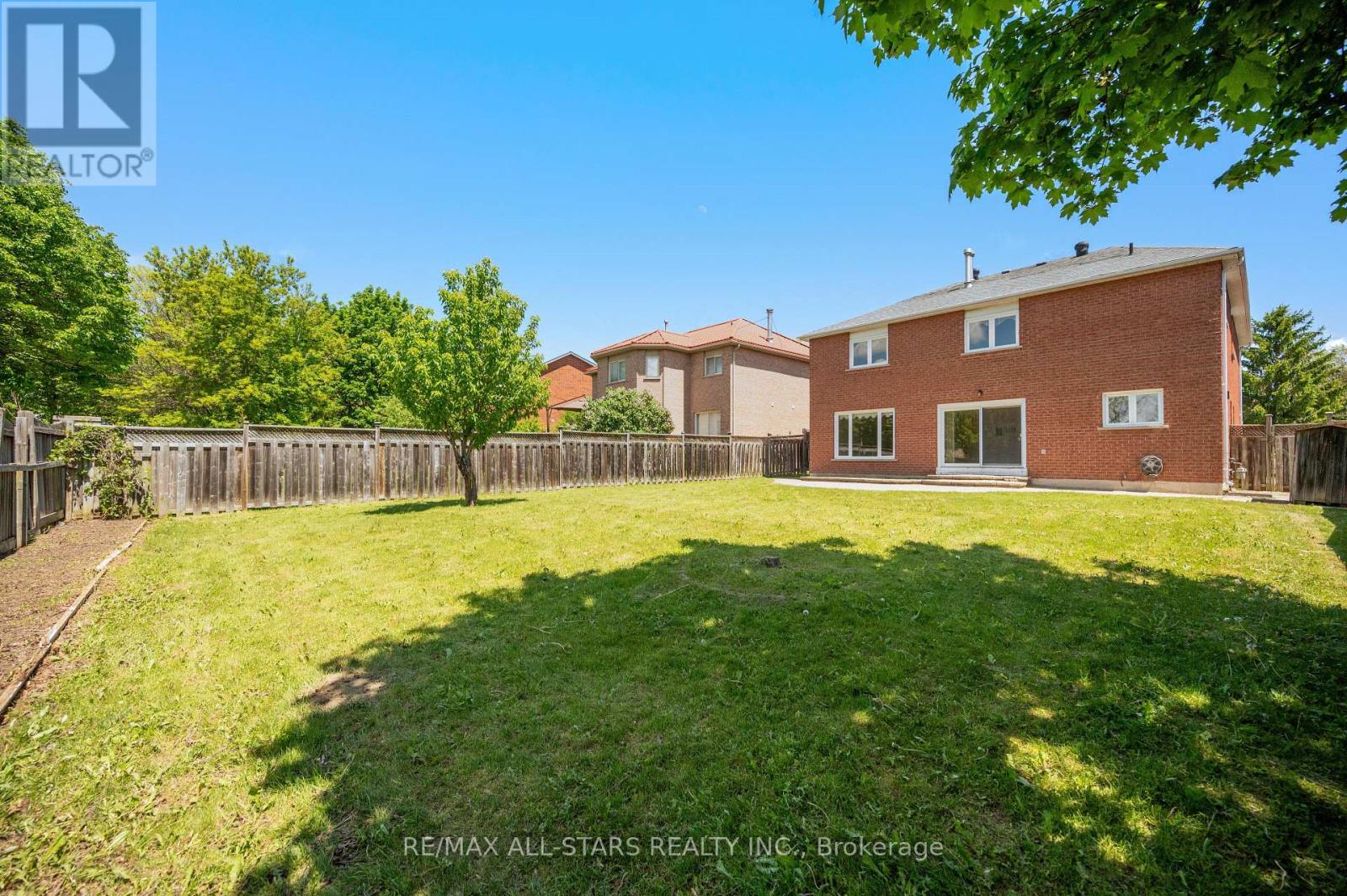 18 Lismer Court, Markham, Ontario  L3R 0G2 - Photo 47 - N13237550