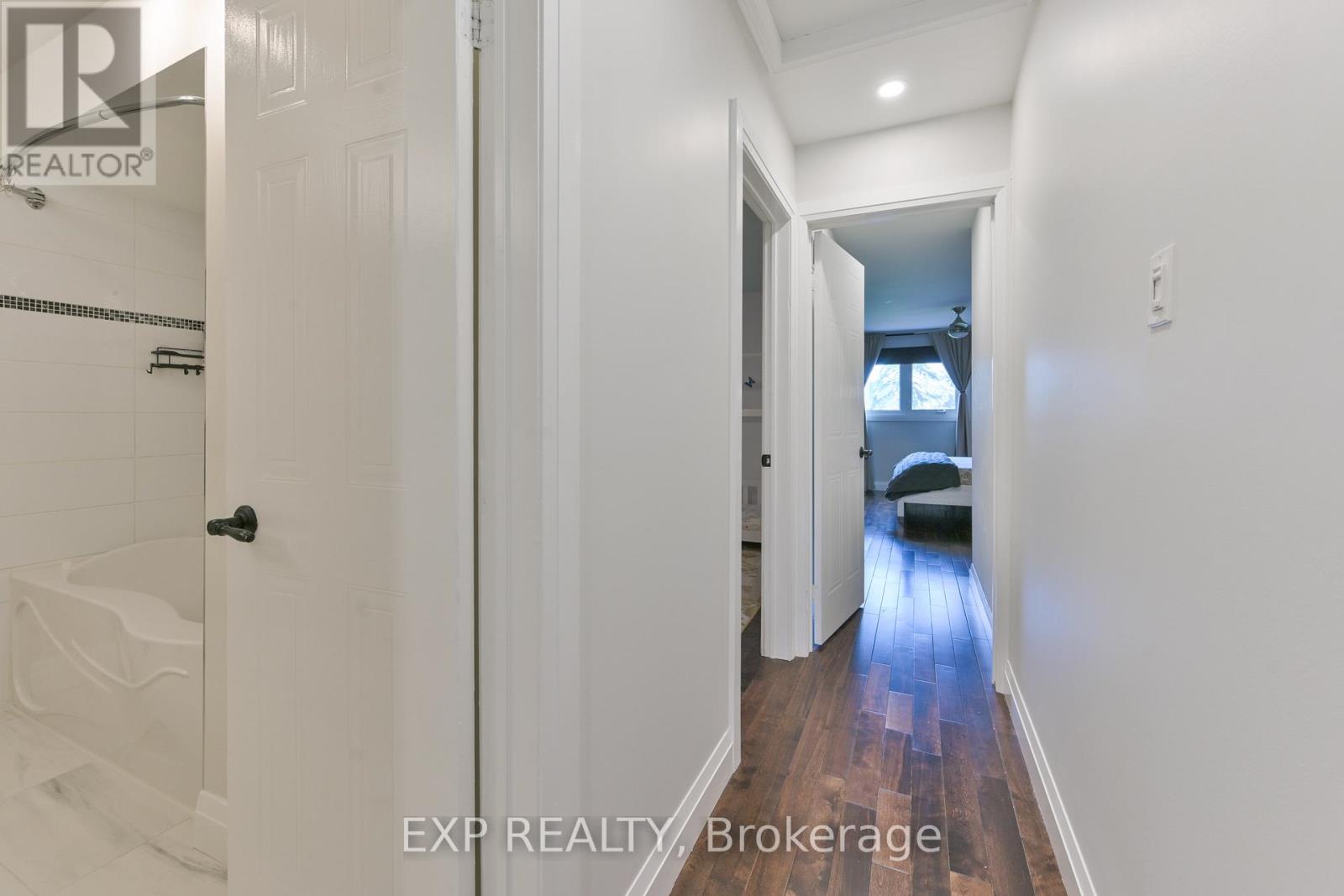1474 Prince John Circle, Oakville, Ontario  L6J 5S8 - Photo 23 - W13237566