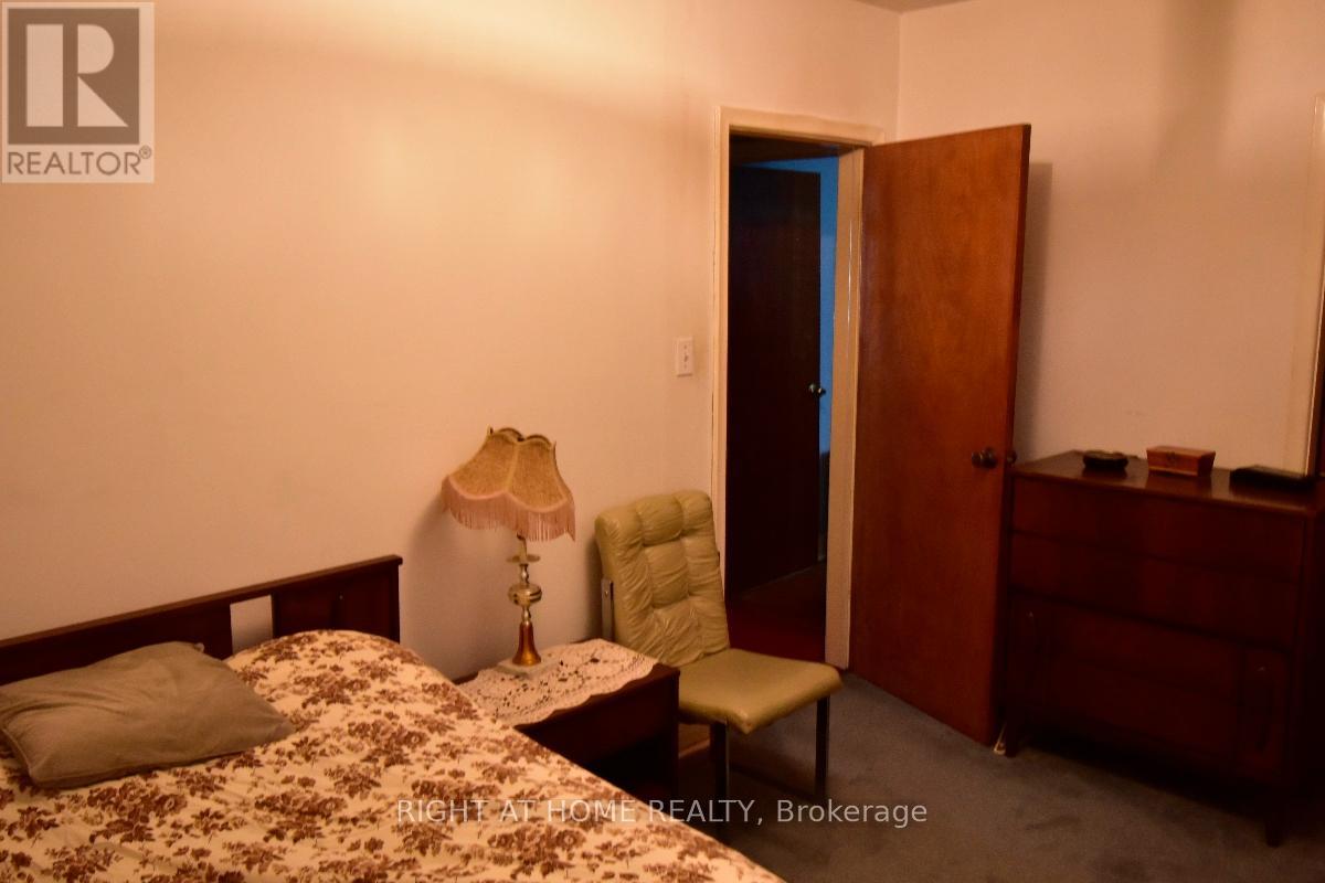 2436 Islington Avenue, Toronto, Ontario  M9W 3X7 - Photo 15 - W13225980