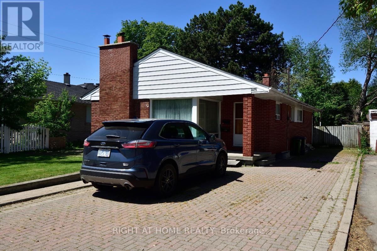 2436 Islington Avenue, Toronto, Ontario  M9W 3X7 - Photo 3 - W13225980