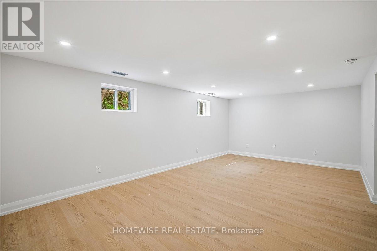 2182 Courtland Drive, Burlington, Ontario  L7R 1S3 - Photo 43 - W13237432