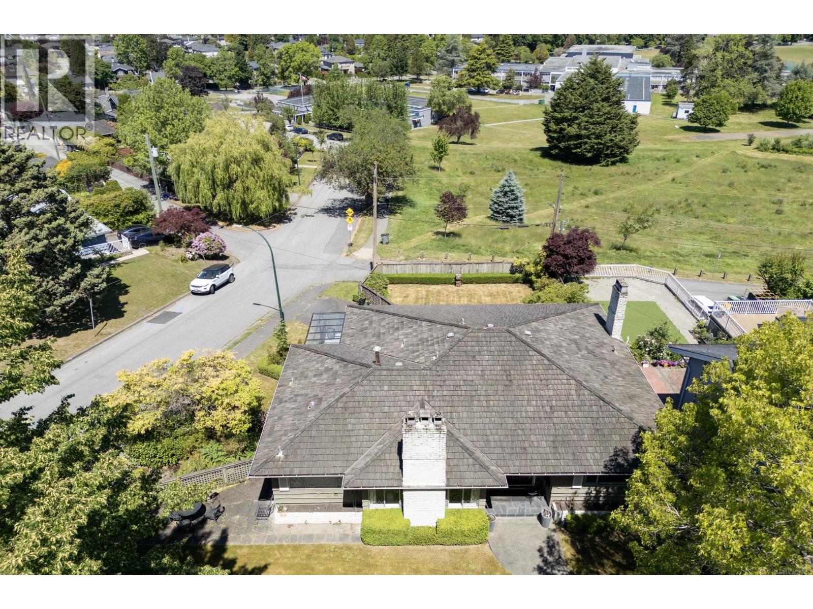 2291 W 32nd Avenue, Vancouver, British Columbia  V6L 2B1 - Photo 26 - R3131743