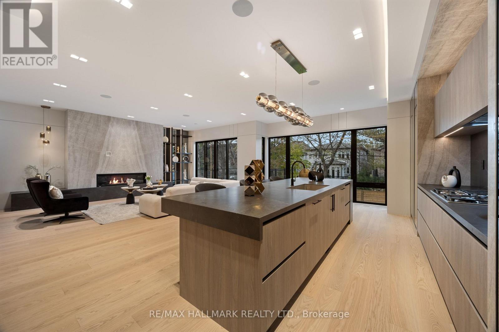 652 Bedford Park Avenue, Toronto, Ontario  M5M 1K4 - Photo 15 - C13237612
