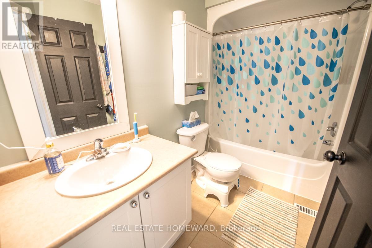 161 Hutton Place, Clarington, Ontario  L1C 5K2 - Photo 20 - E13237600