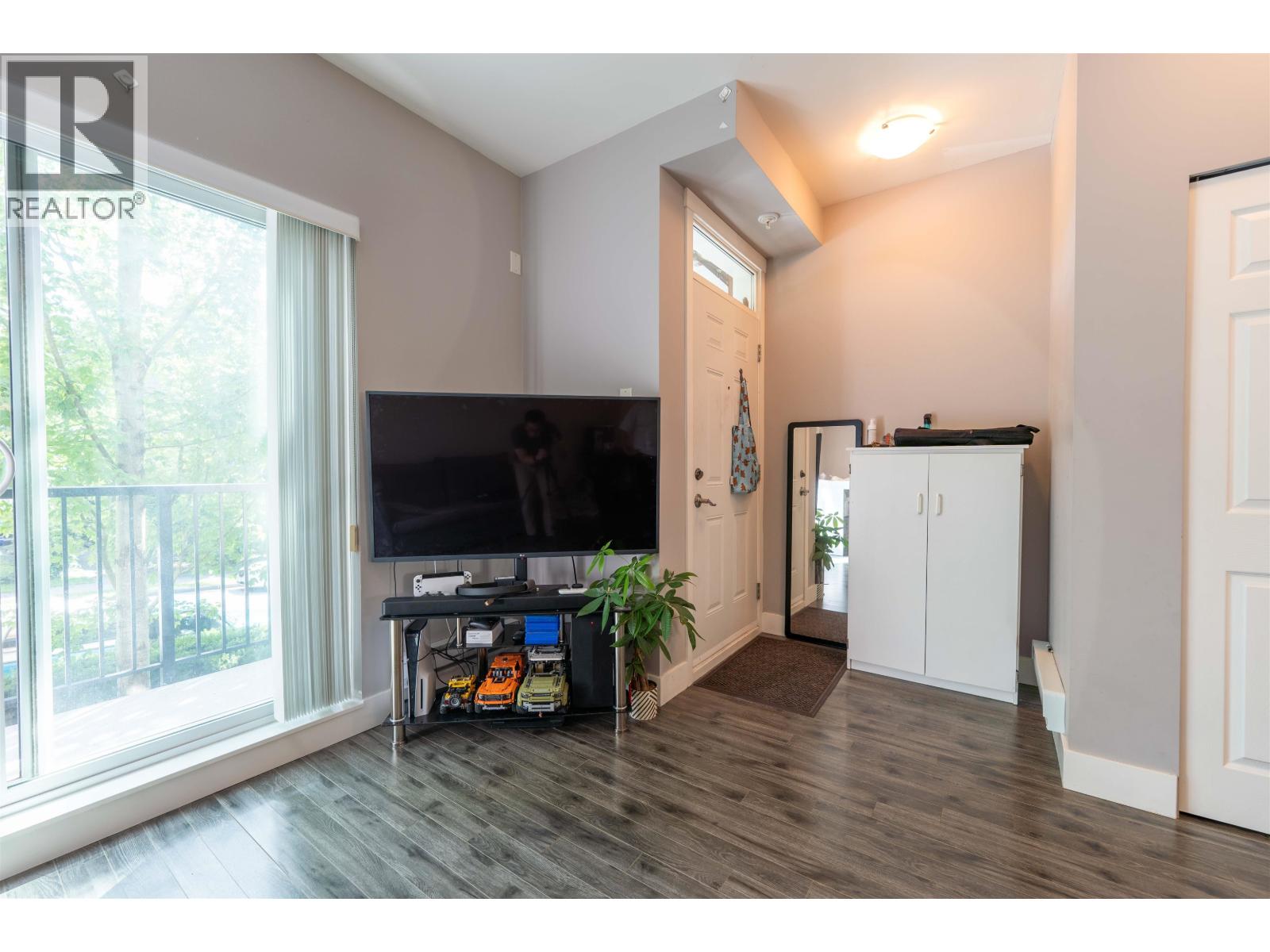 205 2263 Triumph Street, Vancouver, British Columbia  V5L 1L2 - Photo 12 - R3131438