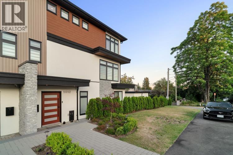 1012 Augusta Avenue, Burnaby, British Columbia  V5A 2V4 - Photo 3 - R3131916