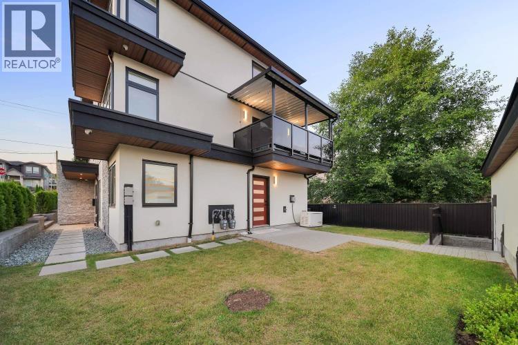 1012 Augusta Avenue, Burnaby, British Columbia  V5A 2V4 - Photo 7 - R3131916