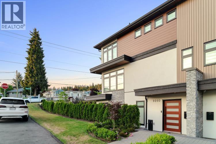 1010 Augusta Avenue, Burnaby, British Columbia  V5A 2V4 - Photo 4 - R3131796