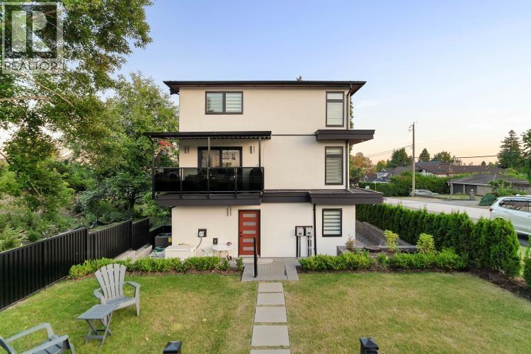1010 Augusta Avenue, Burnaby, British Columbia  V5A 2V4 - Photo 5 - R3131796