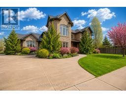 8479 FORESTVIEW BOULEVARD, Niagara Falls, Ontario