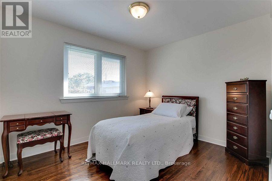 29 Lynn Gate Crescent, Toronto, Ontario  M1T 2E1 - Photo 12 - E13075344