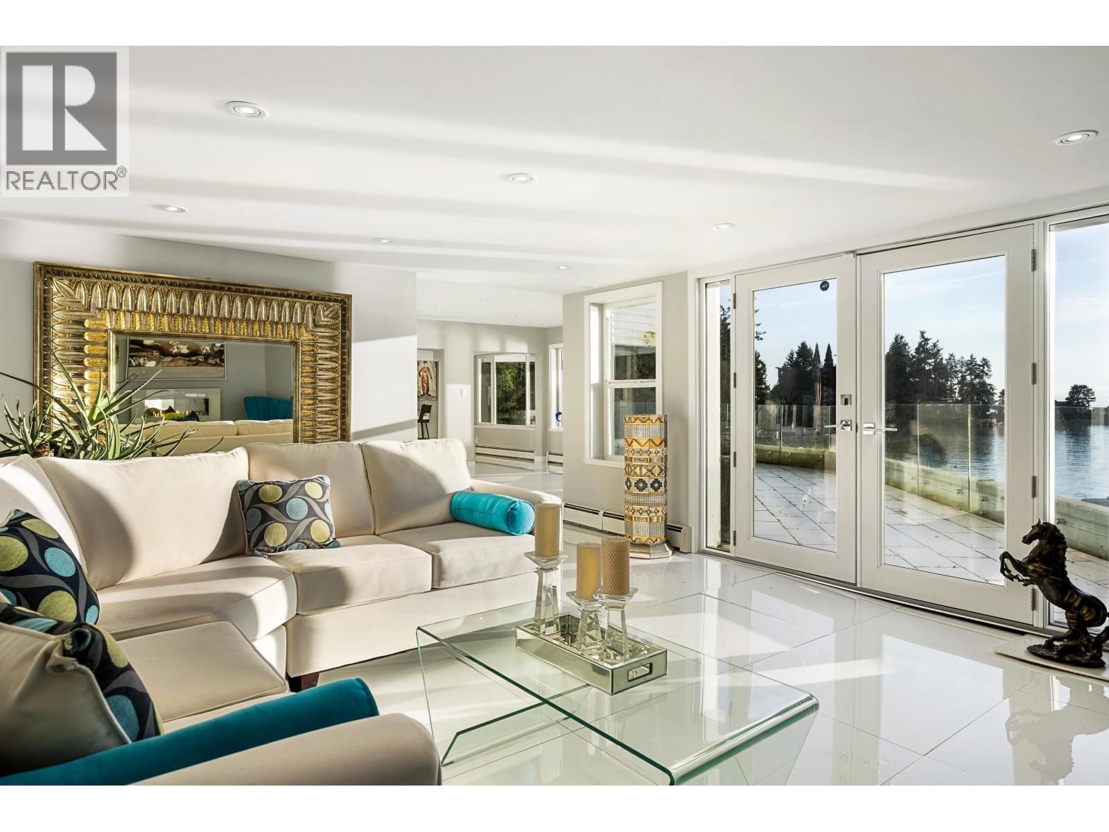 5530 Parthenon Place, West Vancouver, British Columbia  V7W 2V7 - Photo 35 - R3131561
