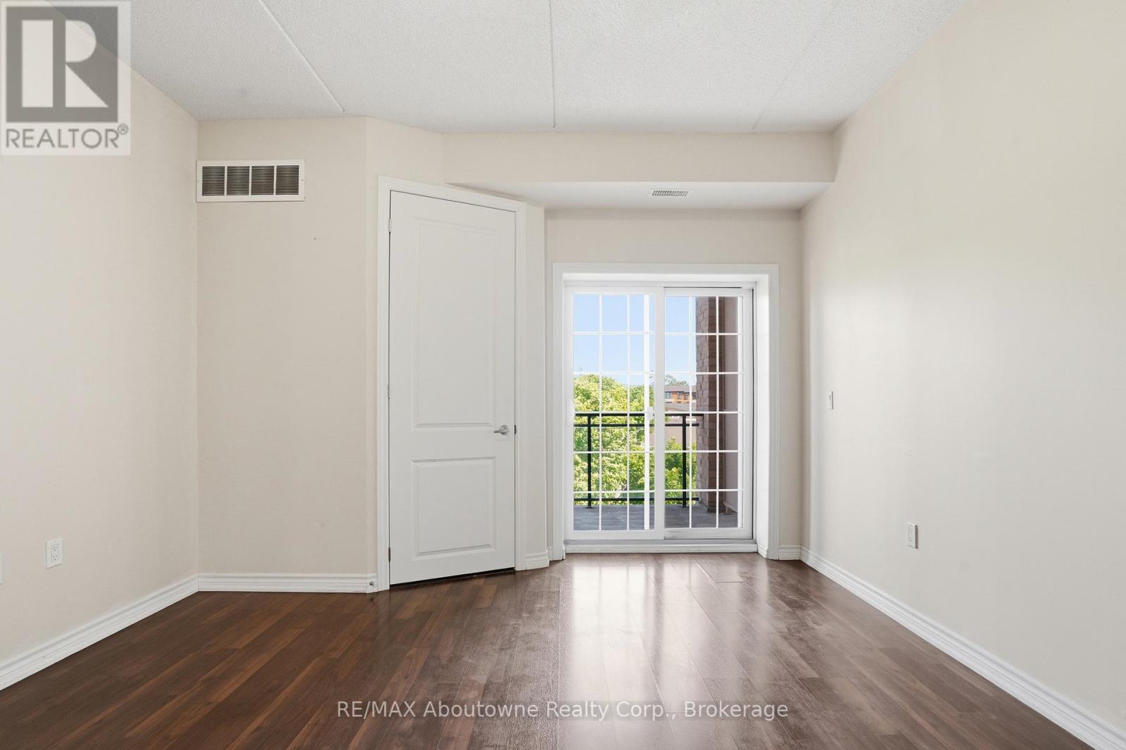 310 - 1083 Gordon Street, Guelph, Ontario  N1G 0E8 - Photo 23 - X13122328
