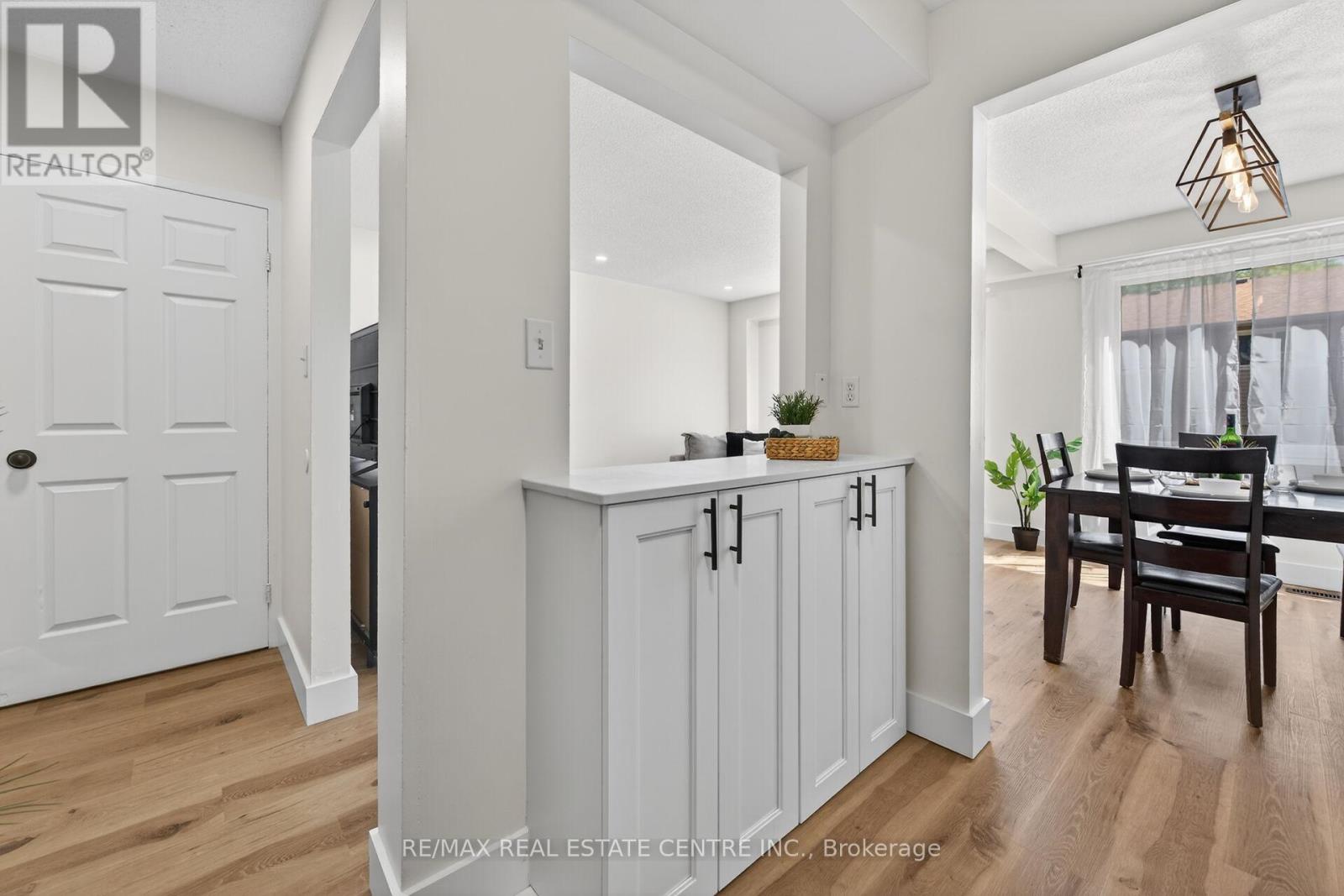 32 - 15 Derby Street, Hamilton, Ontario  L8W 3T3 - Photo 11 - X13237598