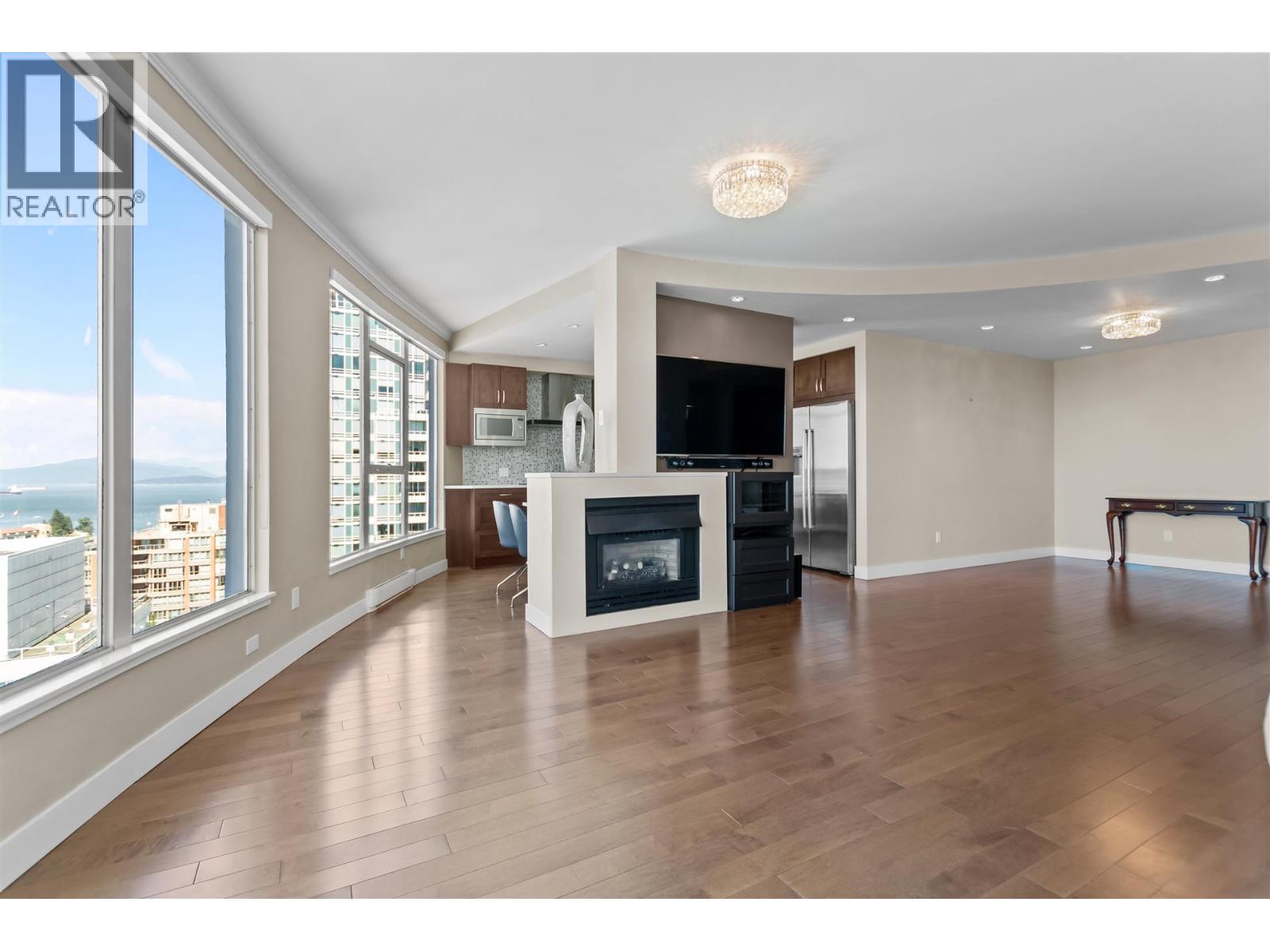 2302 1500 Howe Street, Vancouver, British Columbia  V6Z 2N1 - Photo 3 - R3096320
