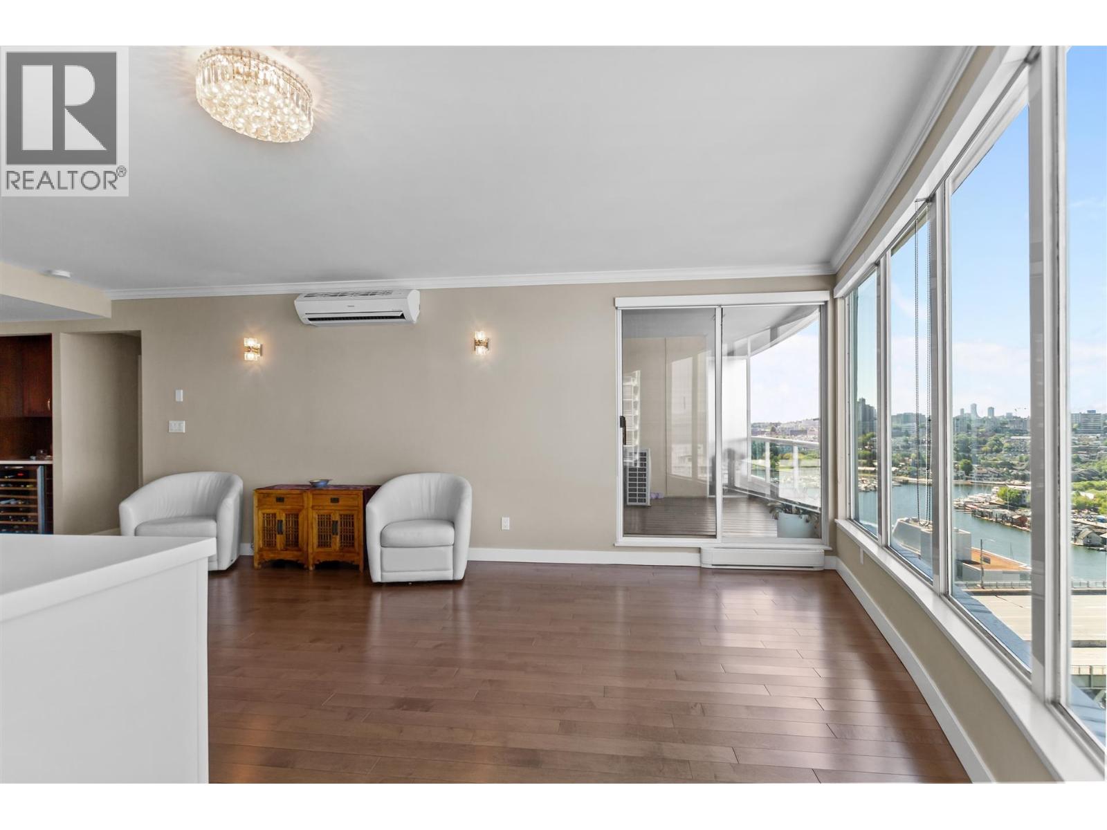 2302 1500 Howe Street, Vancouver, British Columbia  V6Z 2N1 - Photo 5 - R3096320