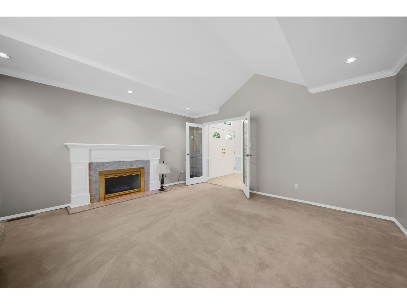 6240 Parktree Place, Surrey, British Columbia  V3X 1Z8 - Photo 11 - R3130601