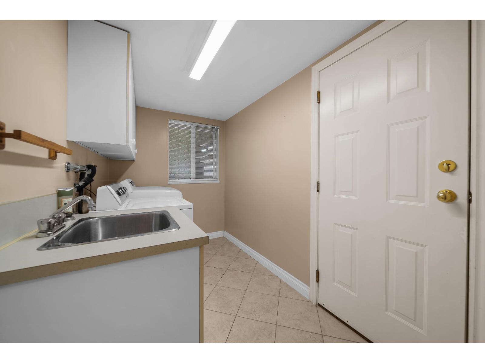 6240 Parktree Place, Surrey, British Columbia  V3X 1Z8 - Photo 25 - R3130601
