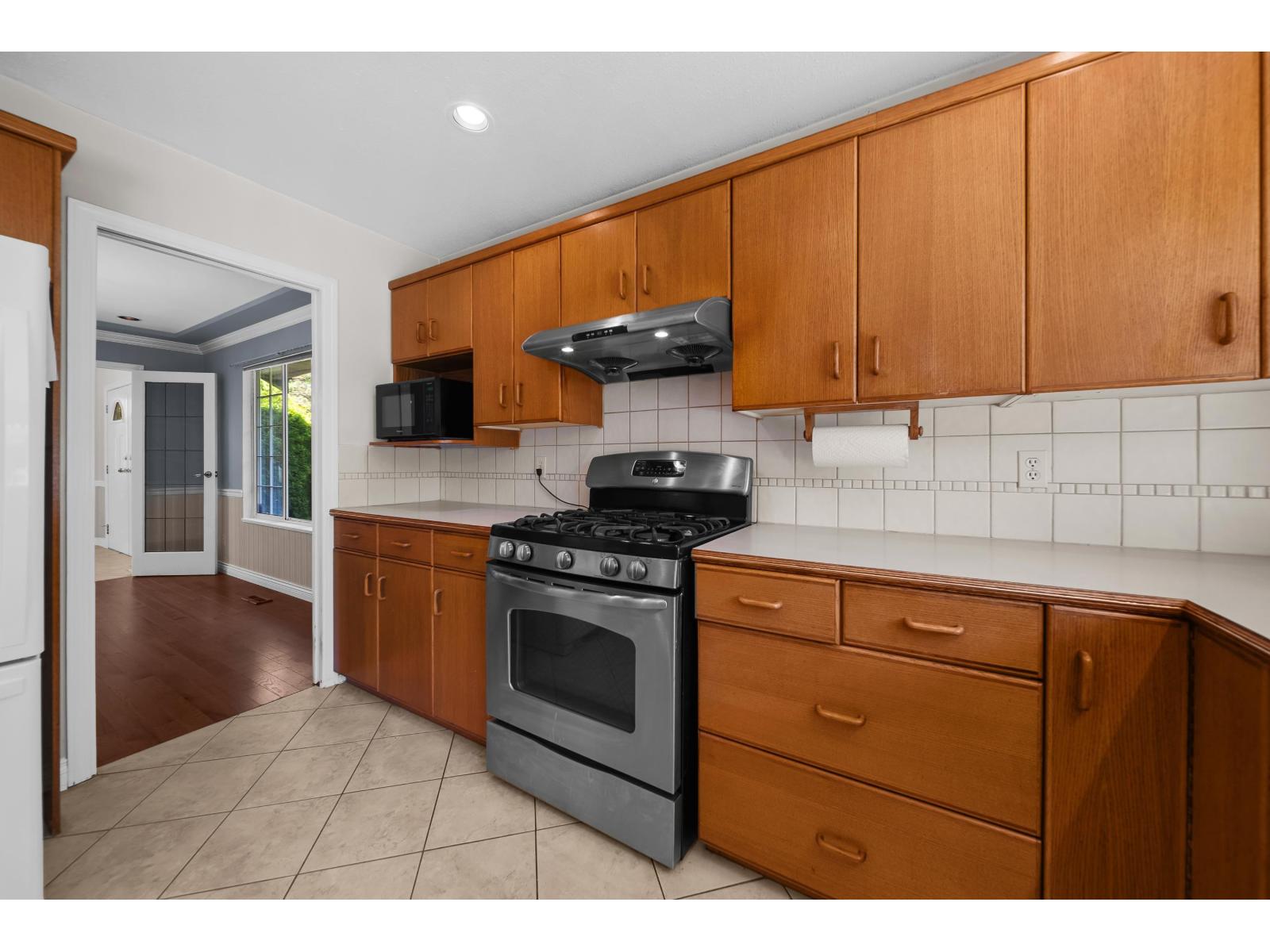 6240 Parktree Place, Surrey, British Columbia  V3X 1Z8 - Photo 20 - R3130601