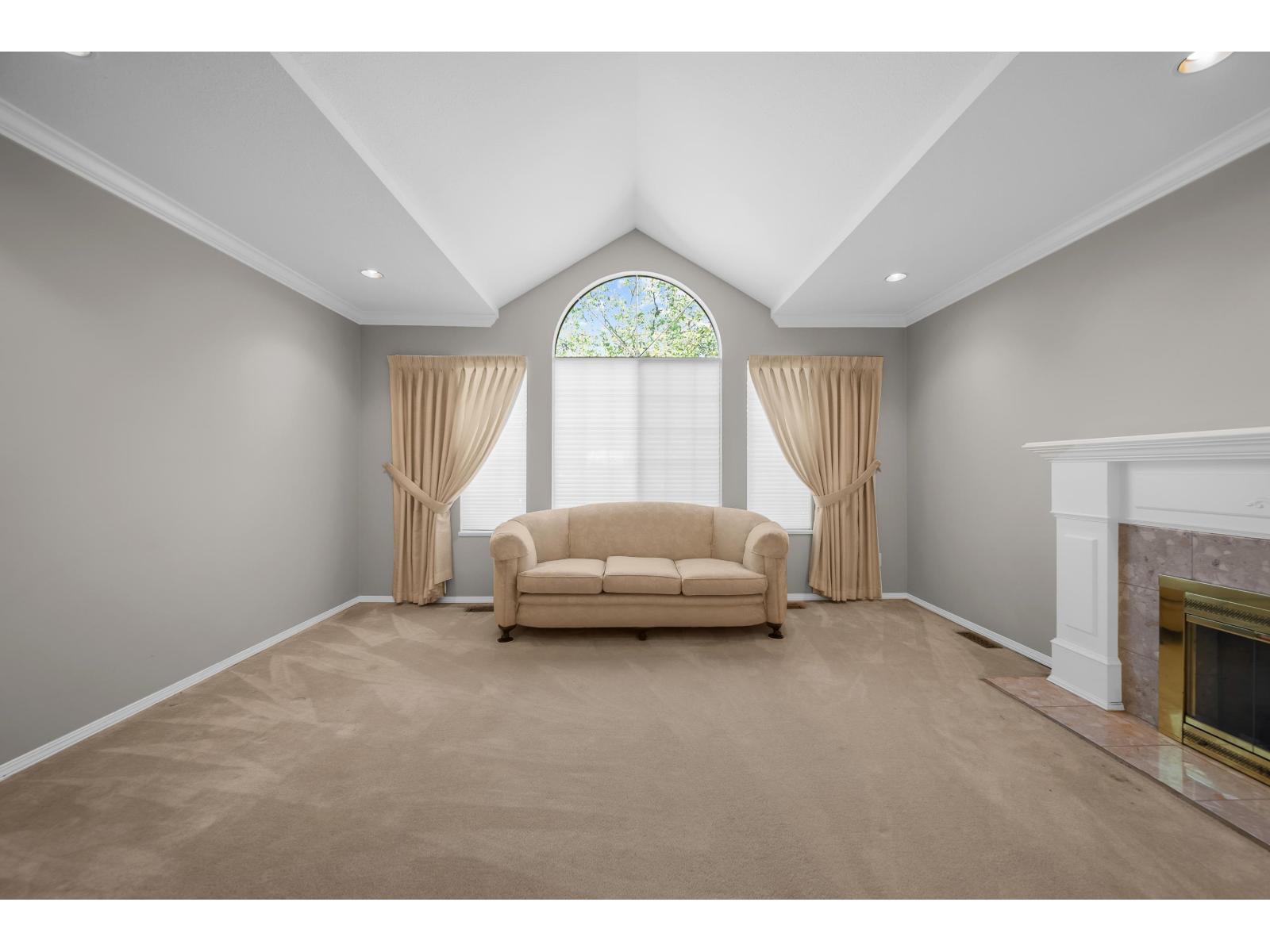 6240 Parktree Place, Surrey, British Columbia  V3X 1Z8 - Photo 10 - R3130601