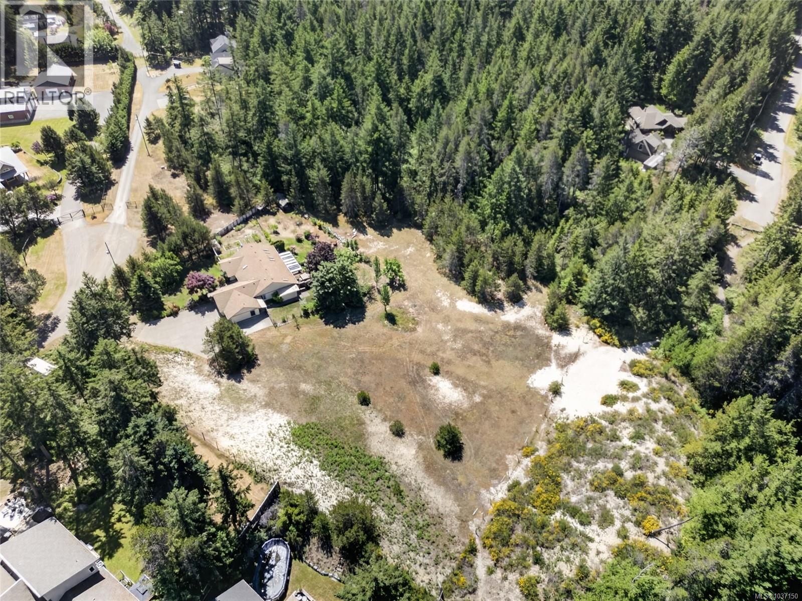 657 Sierra Pines Rd, Comox, British Columbia  V9M 3W8 - Photo 70 - 1037150