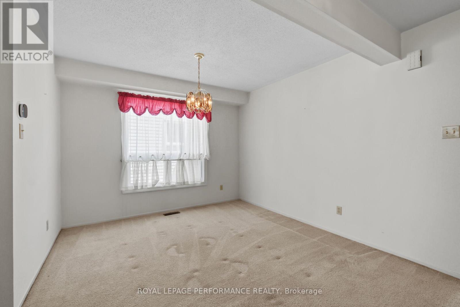 9 Saddle Crescent, Ottawa, Ontario  K1G 5L4 - Photo 12 - X13237668