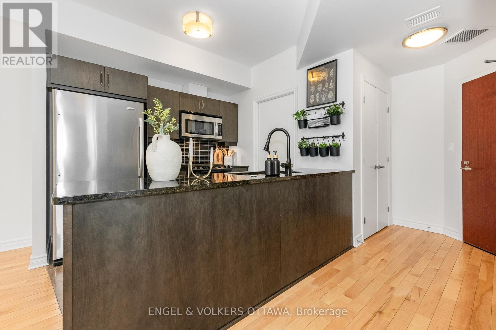 312 - 575 Byron Avenue, Ottawa, Ontario  K2A 1R7 - Photo 8 - X13237680